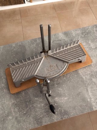 Sierra Ingletadora Manual