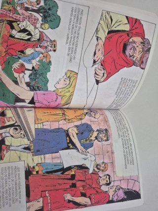 Libro "La historia de la Humanidad" en 7000 ilustr