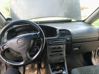 Opel Zafira 2004