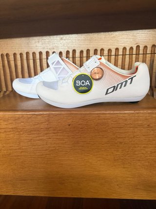 Zapatillas Ciclismo DMT BOA Blancas