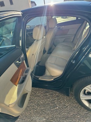 Jaguar XF 2009