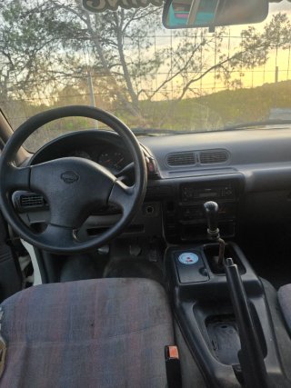 Nissan Vanette 1999