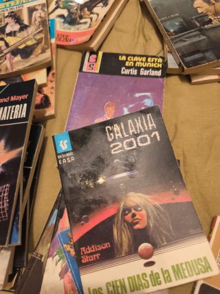Comics surtidos antiguos