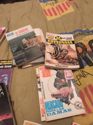 Comics surtidos antiguos