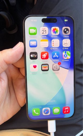 iPhone 15 Pro Negro