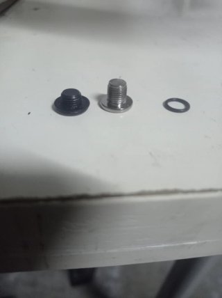 Tornillo de sangrado para manetas de freno.