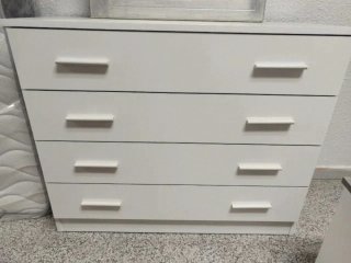 CÓMODA CÓMODA CÓMODA CÓMODA COMODA