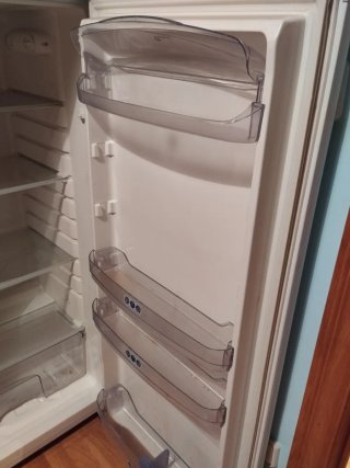 Lavadora Zanussi Essential 6kg y Frigorífico