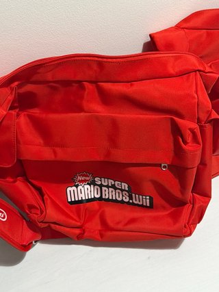 Lotto 2 borse Nintendo Super Mario Bros. Wii rosse