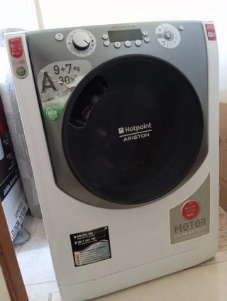 Lavatrice Asciugatrice Hotpoint Ariston Aqualtis