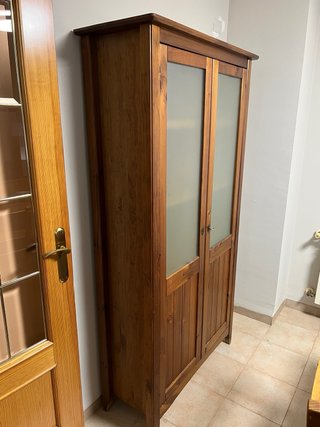 Muebles salón madera