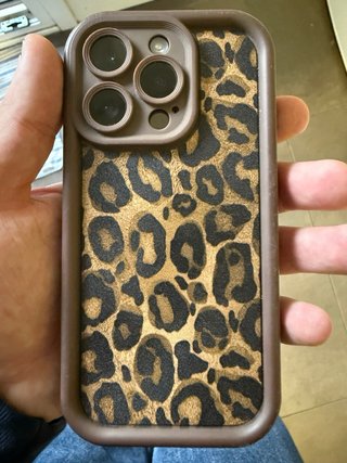 iPhone 14 Pro Morado Oscuro