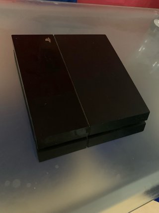 PS4 (PlayStation 4) Negra + Juegos
