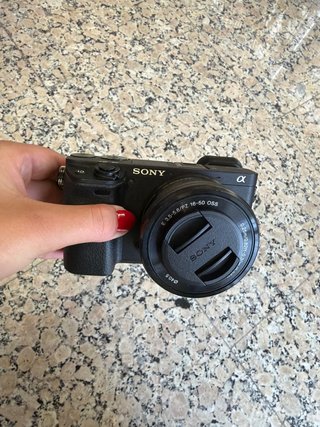 Cámara Sony Alpha Negra