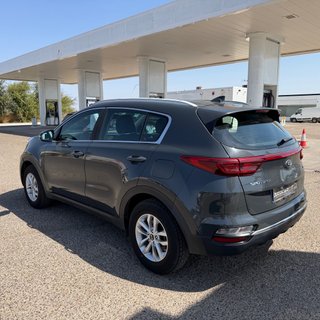 KIA SPORTAGE 1.6 CRDI MHEV BUSINESS 115CV 4X2Hybri