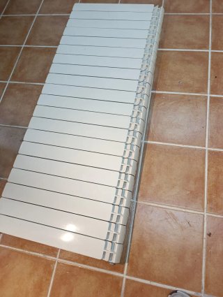 Radiador aluminio de agua 20 elementos blanco