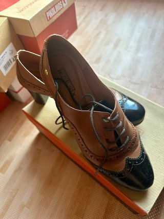 Zapatos Pikolinos mujer marrones