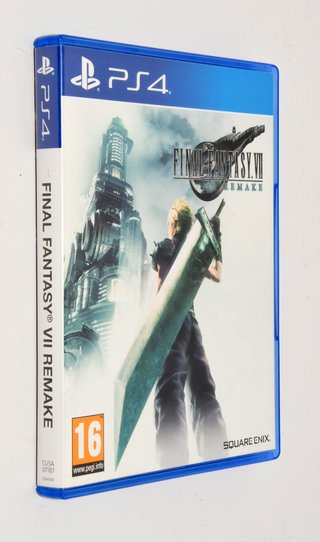 FINAL FANTASY VII REMAKE (2 DISCHI) PS4