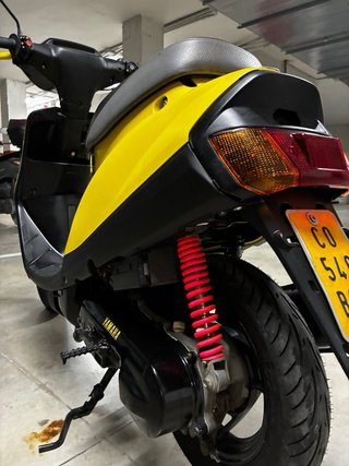 Yamaha Jog R antigua