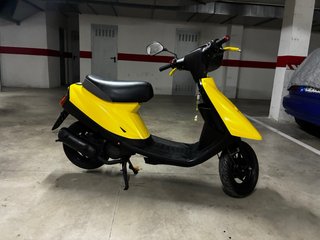 Yamaha Jog R antigua