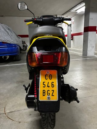 Yamaha Jog R antigua
