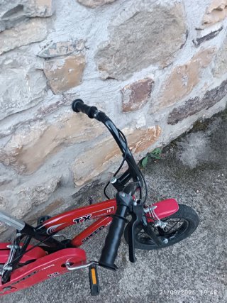 Bicicleta infantil roja TX Cross
