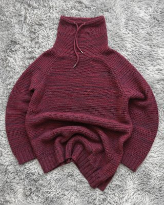 Jersey Bershka cuello alto grueso burdeos