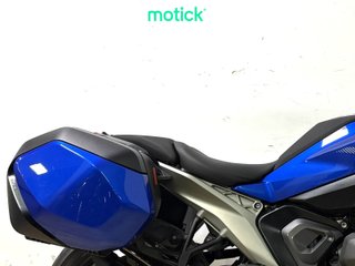 BMW R 1300 R (3 PAQUETES)(PVP NUEVA 25.500€)