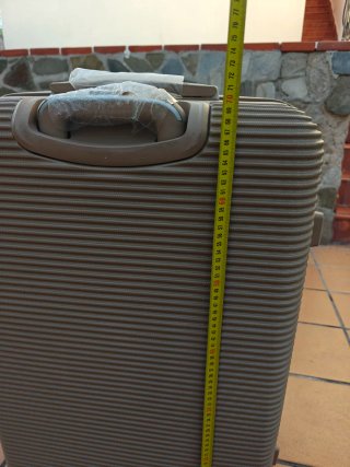 Maleta Grande ABS Beige Expandible 4 Ruedas