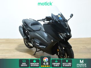 YAMAHA TMAX 560 (SOPORTE + TOP CASE +300&euro;)