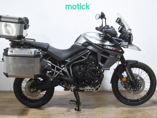 TRIUMPH TIGER 800 XCX (TRES MALETAS)