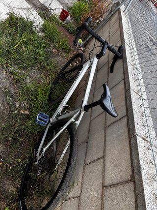 Bicicleta carretera/gravel Triban