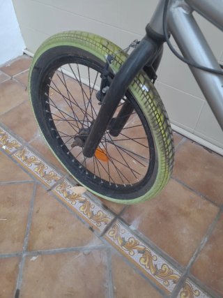 Bicicleta BMX Xtrail Gris