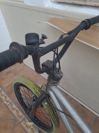 Bicicleta BMX Xtrail Gris