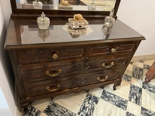 Conjunto Tocador, Cómoda y Mesita