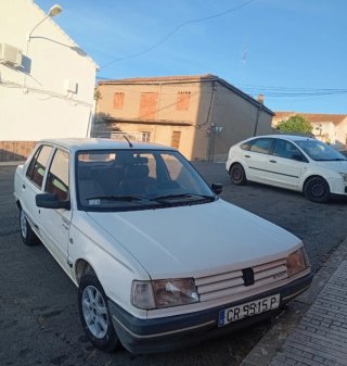 Peugeot 309 1992