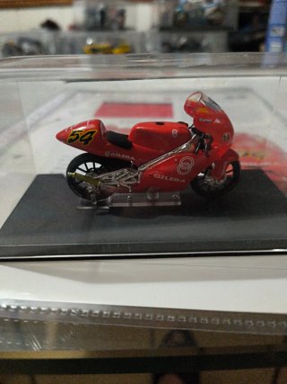 Gilera 125 Manuel Poggiali (2001) + Fascículo.