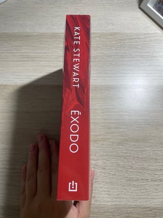 Éxodo (Trilogía Ravenhood 2)