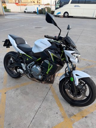 Kawasaki Z650 A2