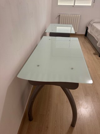 Mesa escritorio cristal y metal