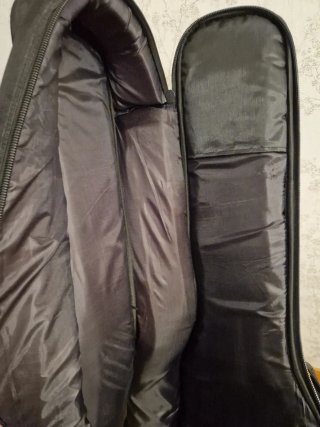 Funda para guitarra eléctrica 3 bolsillos negra