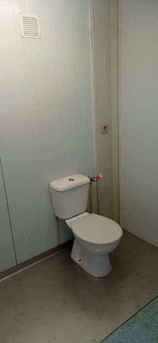 Caseta prefabricada con baño