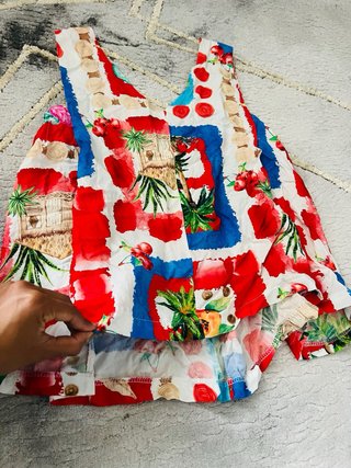 Blusa estampado tropical