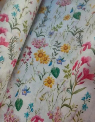 Tela loneta estampada flores 1x1,40 m