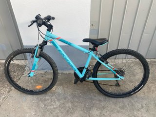 Bicicleta Rockrider azul