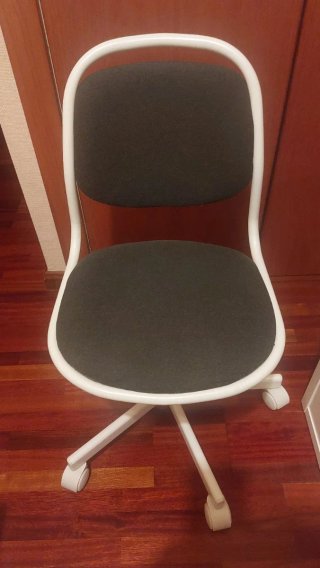 Silla de escritorio infantil con ruedas