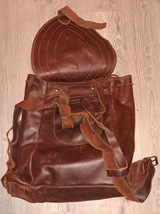 Morral / zurrón / mochila / artesanal de cuero