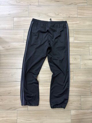 Tuta Adidas uomo nera e grigia