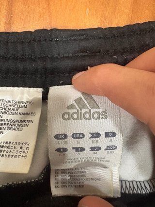 Tuta Adidas uomo nera e grigia