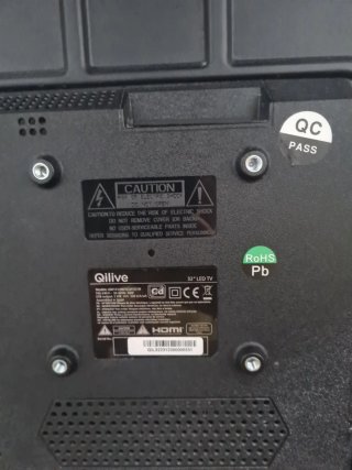 TV Qilive 32 LED (No Smart TV)